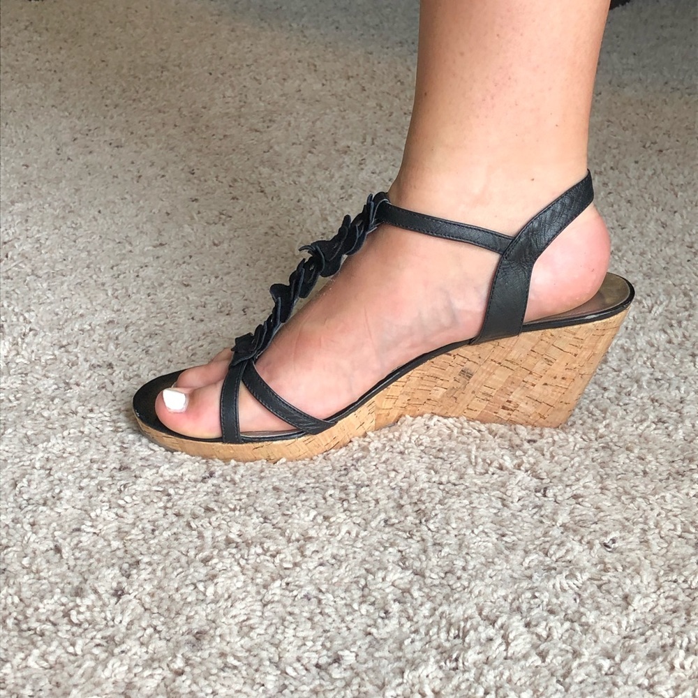 ⭐️ Bandolino Women's Ninette Leather Wedge Sandals 10 - Picture 15 of 15